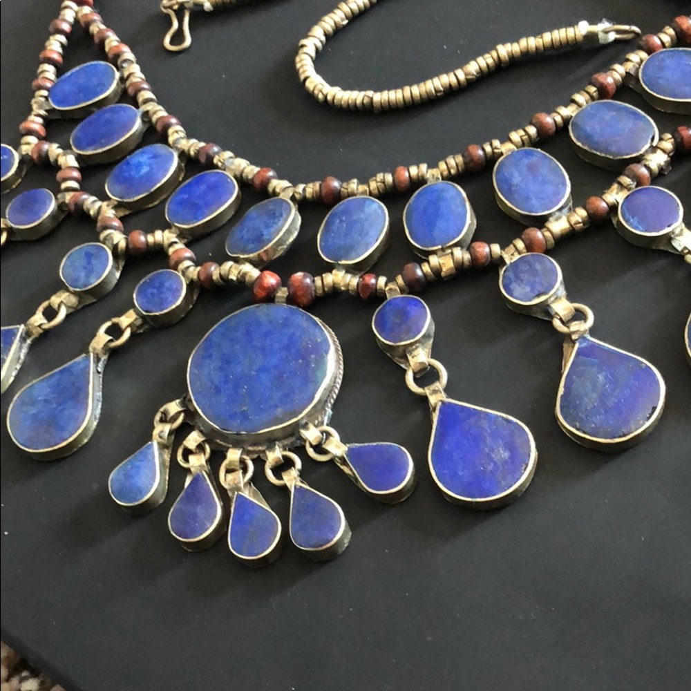 New coral blue necklace - Picture 2 of 4